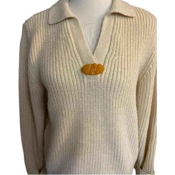 Bakelite Vintage Butterscotch Brooch - Picture 6 of 11